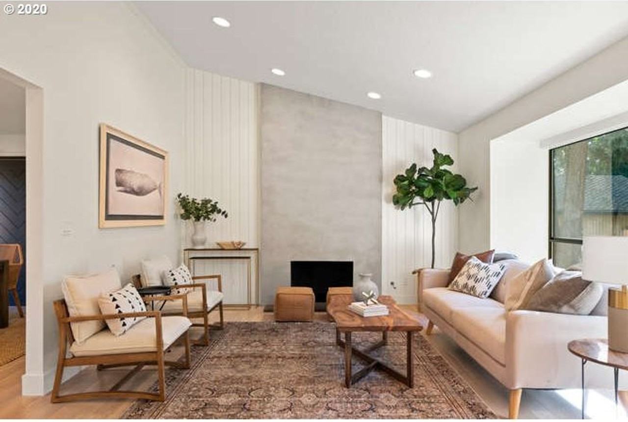 3745 Division Ct - Photo 5 of 15