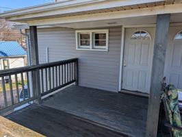 featured image of 525 W 2nd St