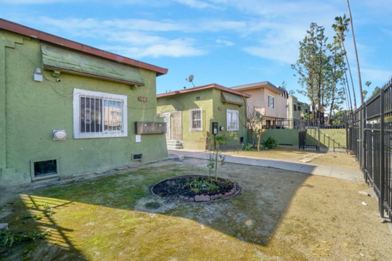 606 - 608 W 81st St - Photo 2 of 24