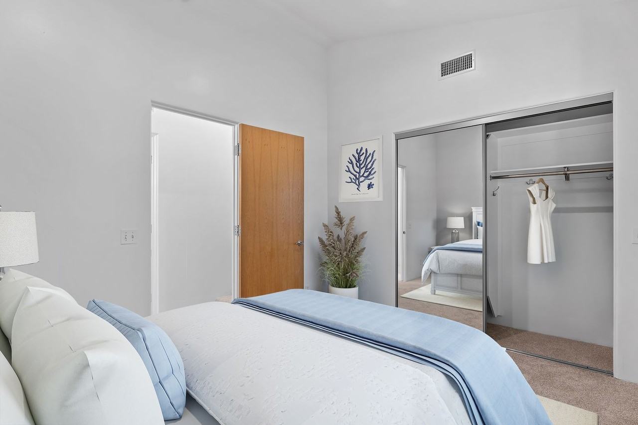 631 3rd St - Photo 4 of 20