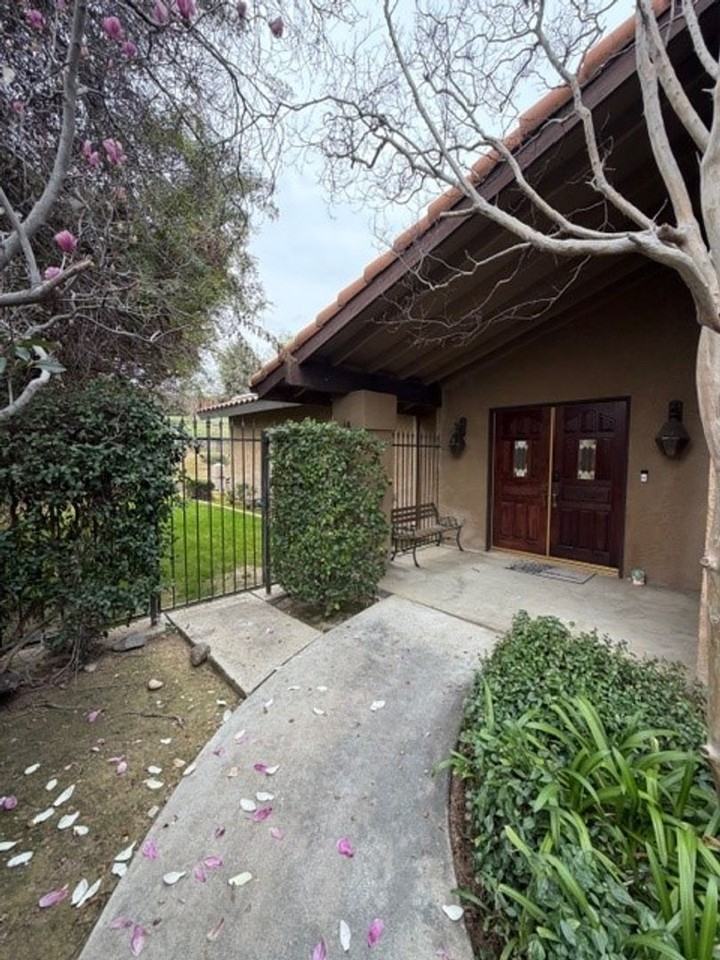 3428 Eastview Ct - Photo 3 of 18