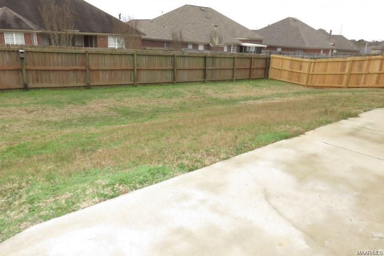 119 Grasmere Ct - Photo 3 of 33