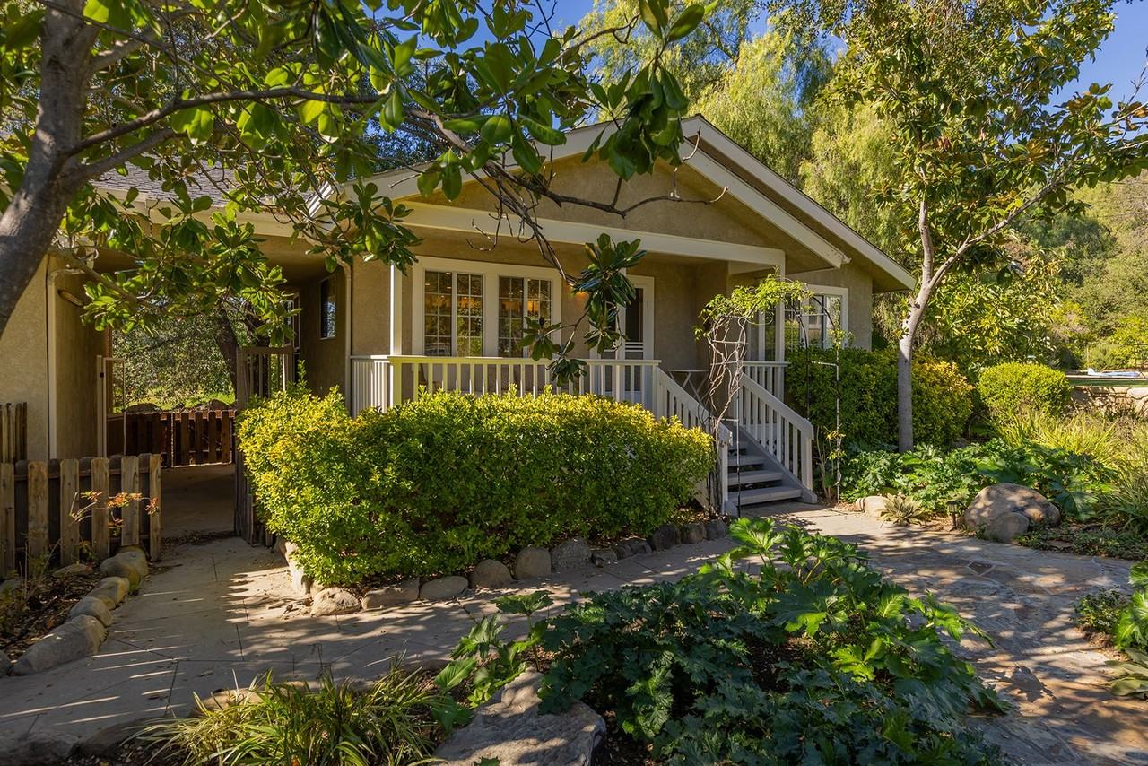 3337 Thacher Rd - Photo 4 of 34