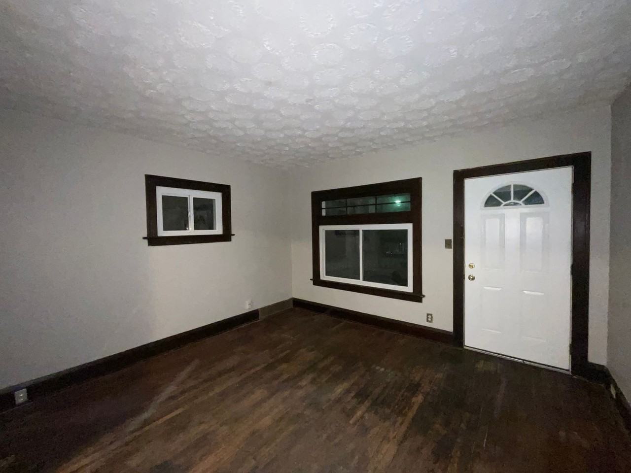 10012 Greenview Ave - Photo 4 of 14