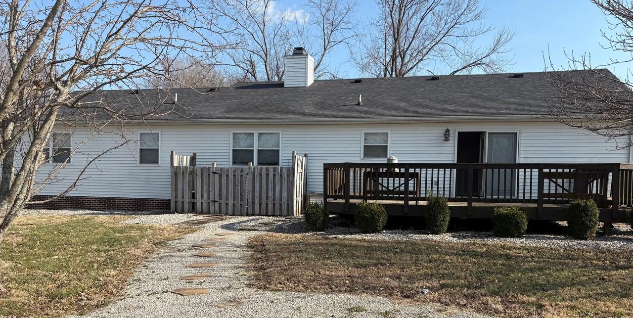 32 N Needmore Acres Rd - Photo 2 of 14