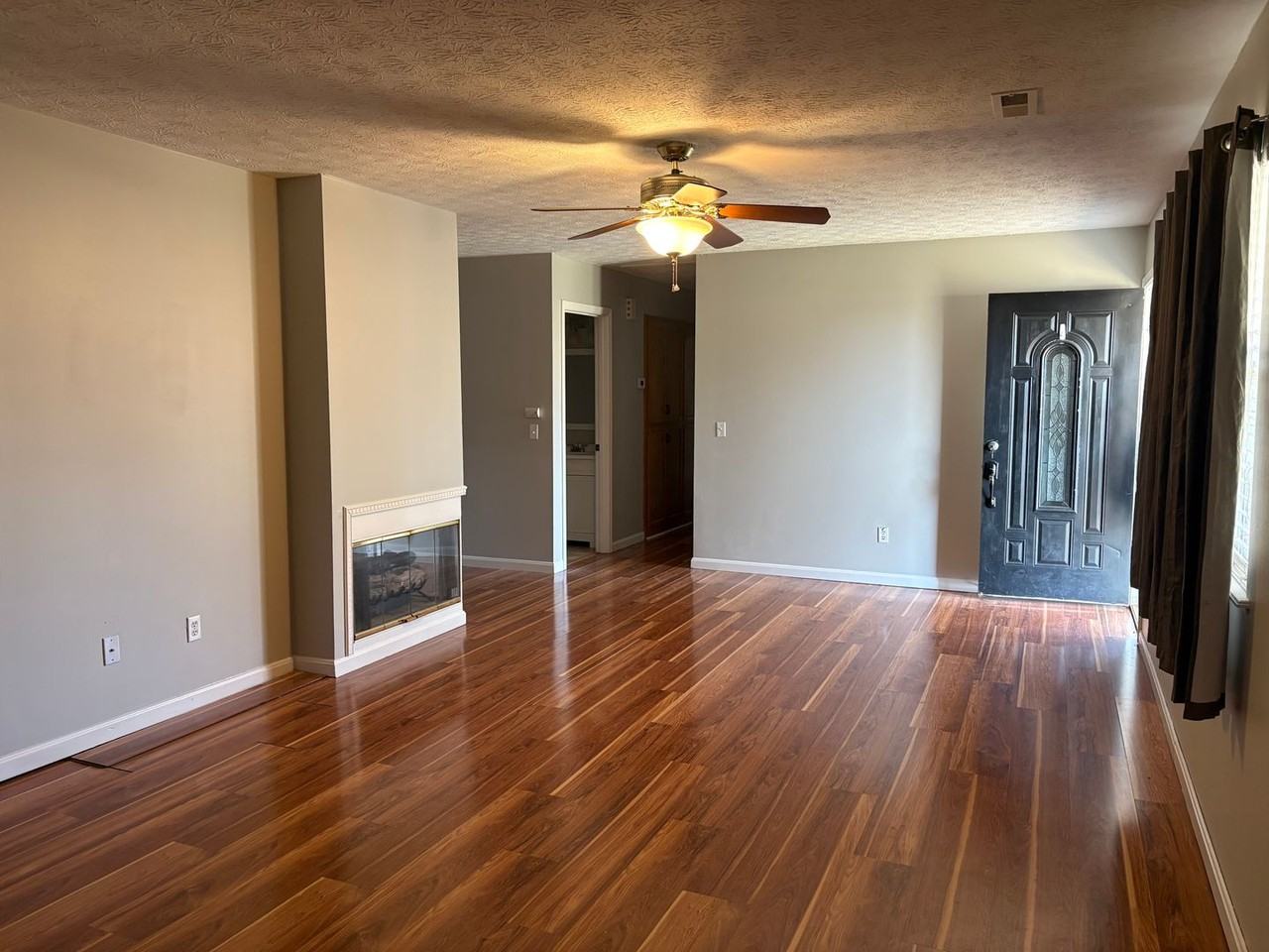 32 N Needmore Acres Rd - Photo 4 of 14