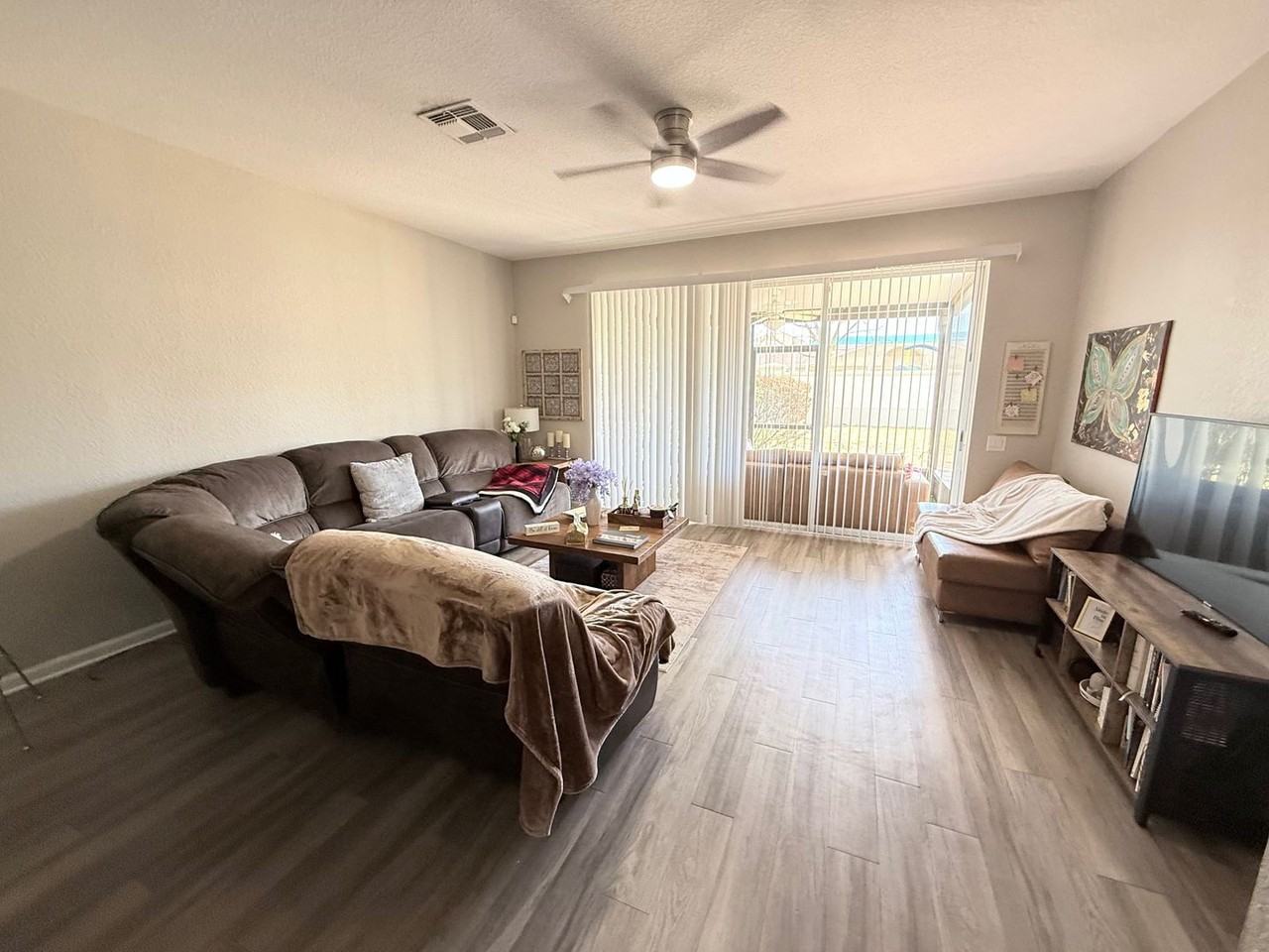 7154 Showcase Ln - Photo 6 of 14