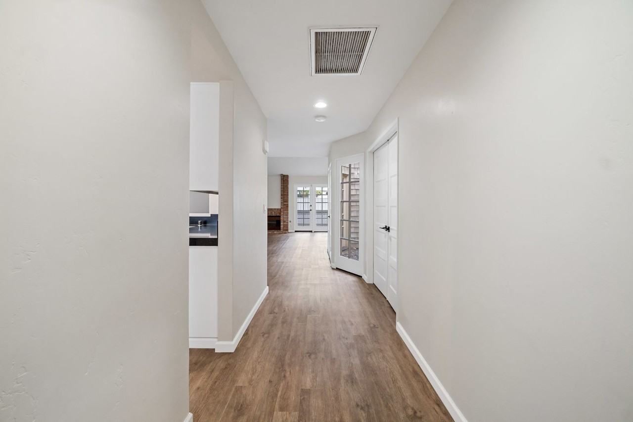 5571 Adobe Falls Rd #B - Photo 6 of 24