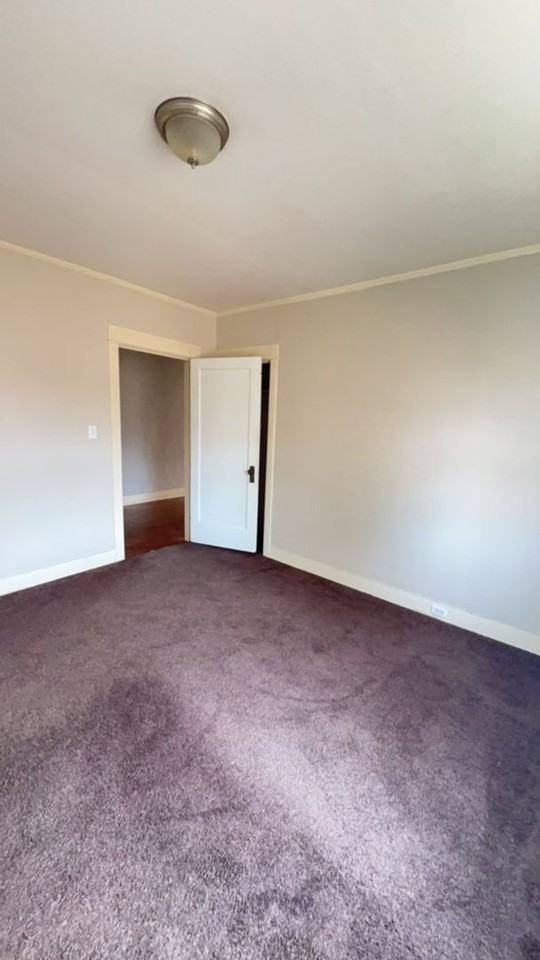 109 S 9th St - Photo 6 of 7