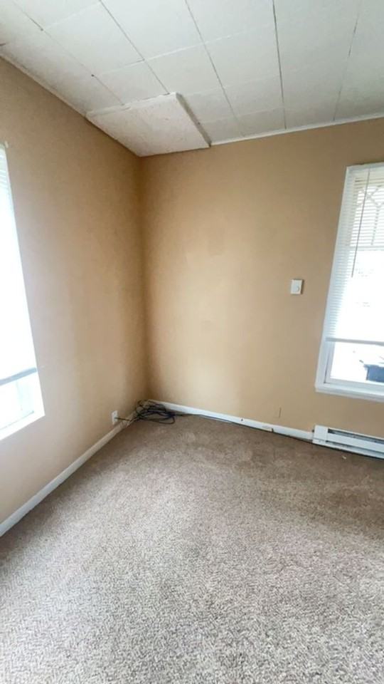 2129 - Photo 7 of 21