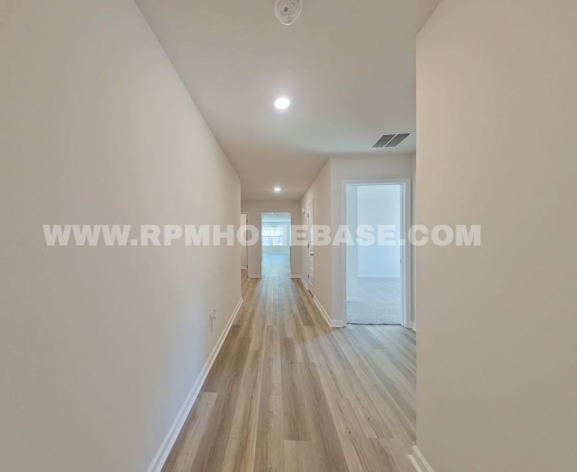 2448 Belmont Dr - Photo 2 of 22