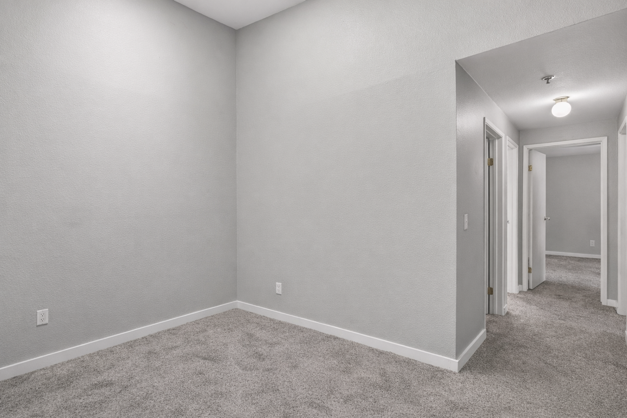 215 100th St Sw - Photo 7 of 20