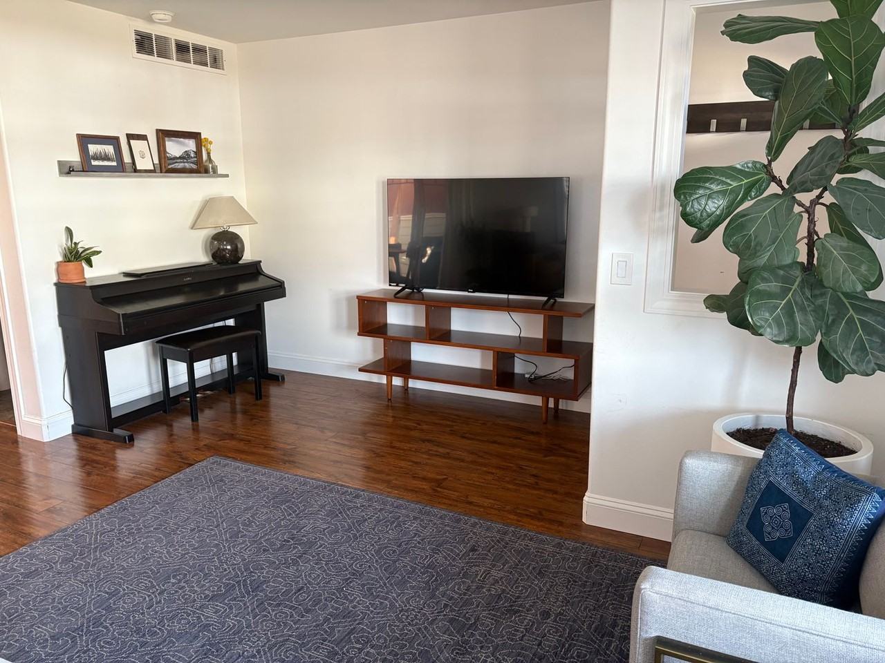 5313 Golden Hollow Rd - Photo 2 of 18