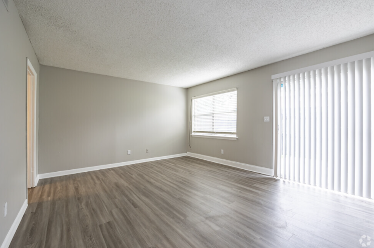 Cedarview Townhomes - Photo 5 of 50