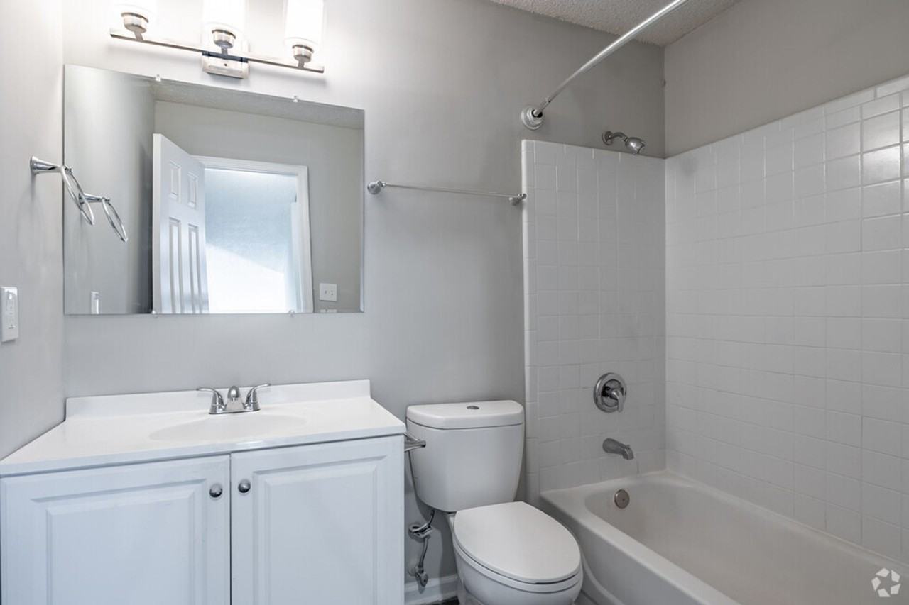 Easy, Open Loft Living in Decatur! - Photo 4 of 50