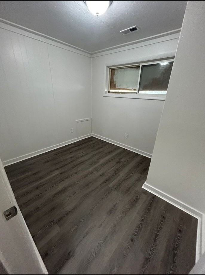 1710 Parklane Dr - Photo 6 of 7