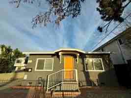 featured image of 11810 Avalon Blvd