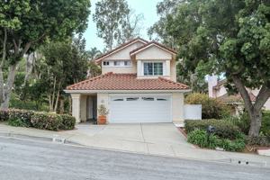 featured image of 556 Arapaho St