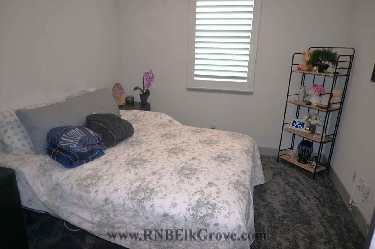 10060 Carinata Dr - Photo 3 of 29