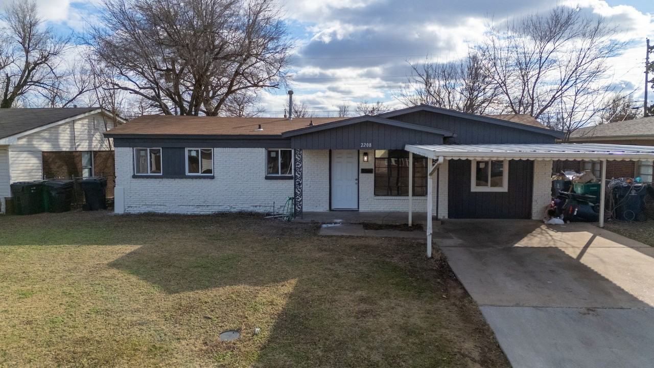 2208 Sw 61st Ter - Photo 2 of 18