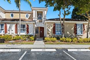 4215 Ne 22nd Dr - Photo 1 of 1