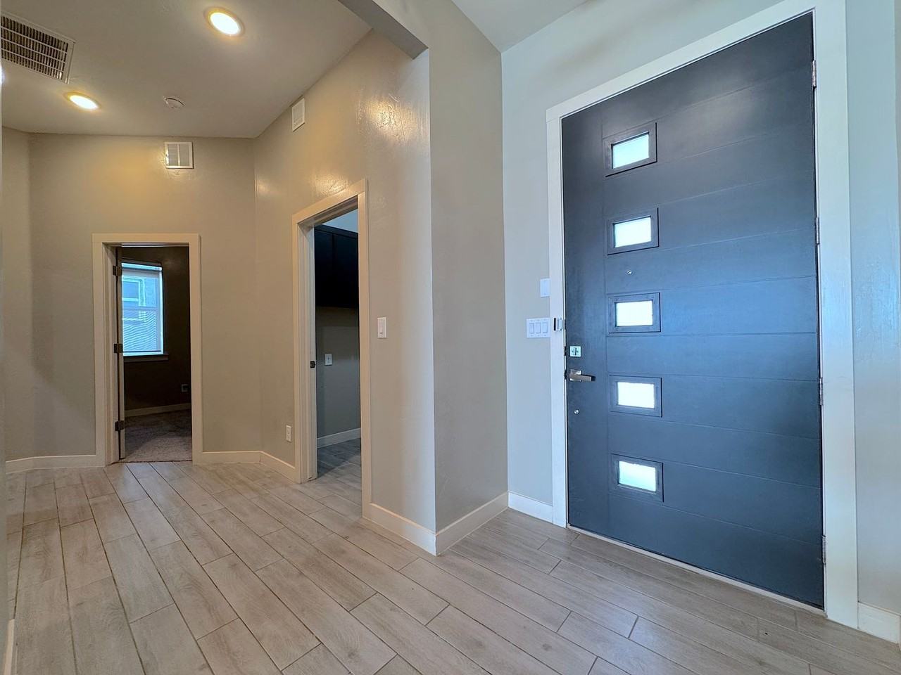 12361 Desert Dove Ave - Photo 3 of 30