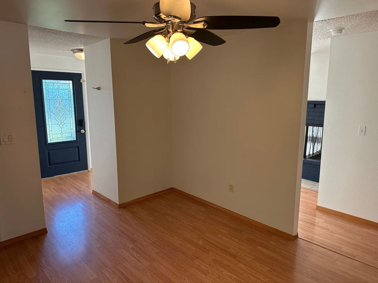 3735 N Baltimore St - Photo 4 of 20