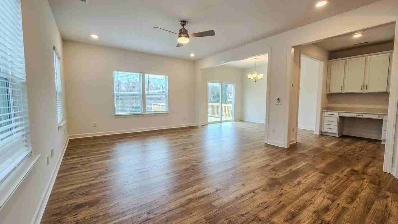 1519 S Broad St - Photo 2 of 14