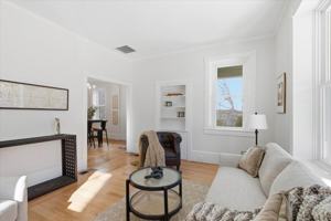 featured image of 305 W Broadway