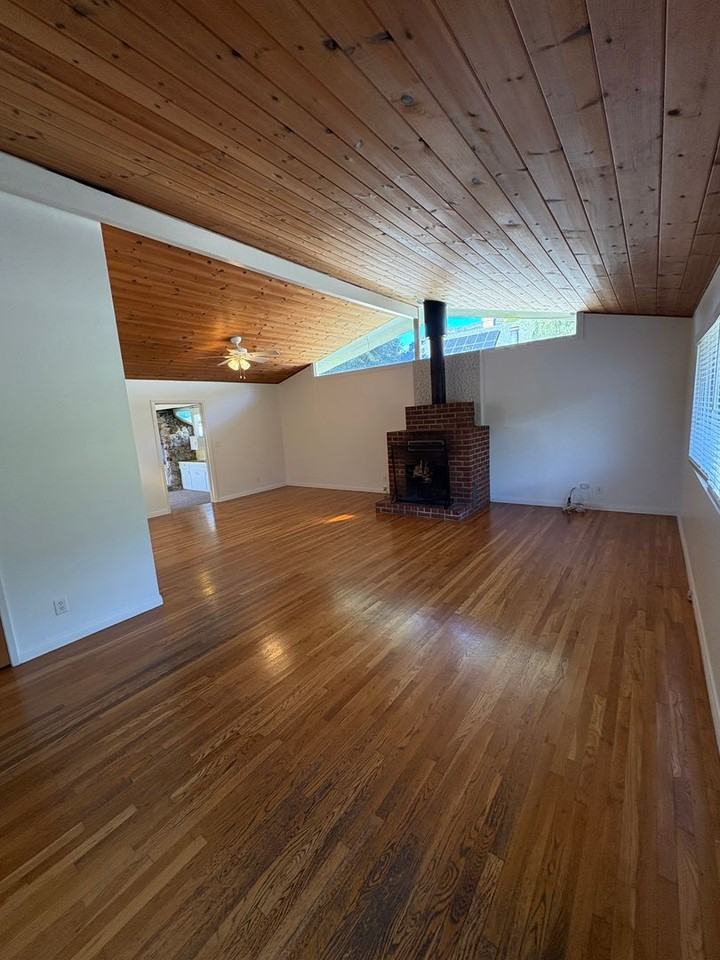 217 Gridley Rd - Photo 5 of 30