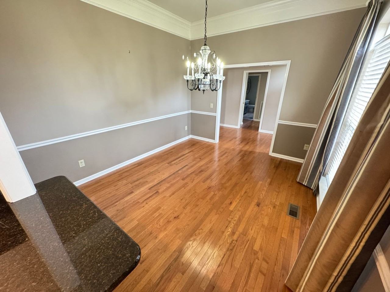 307 Oak Meadow Ln - Photo 7 of 28