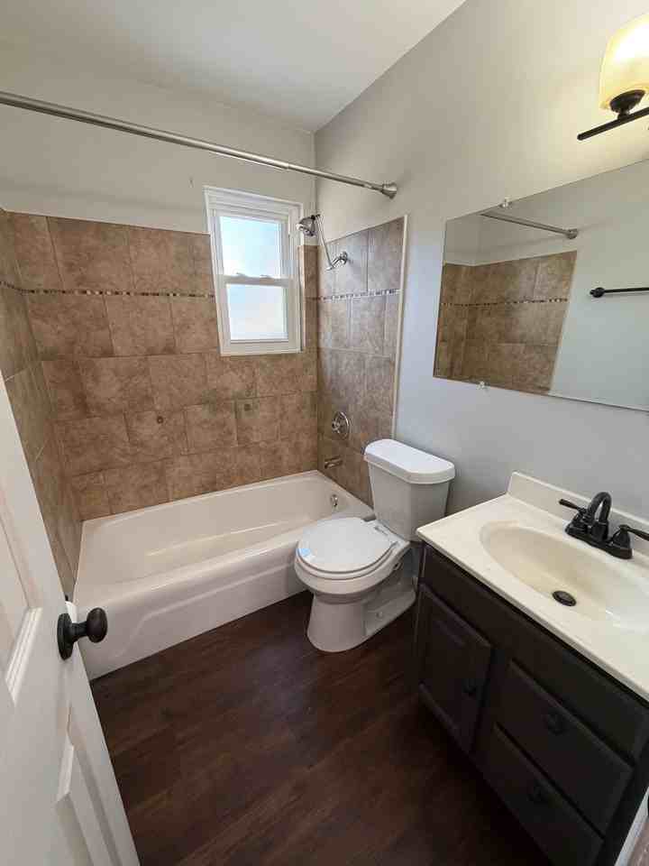 1010 Minnesota Ave - Photo 7 of 19