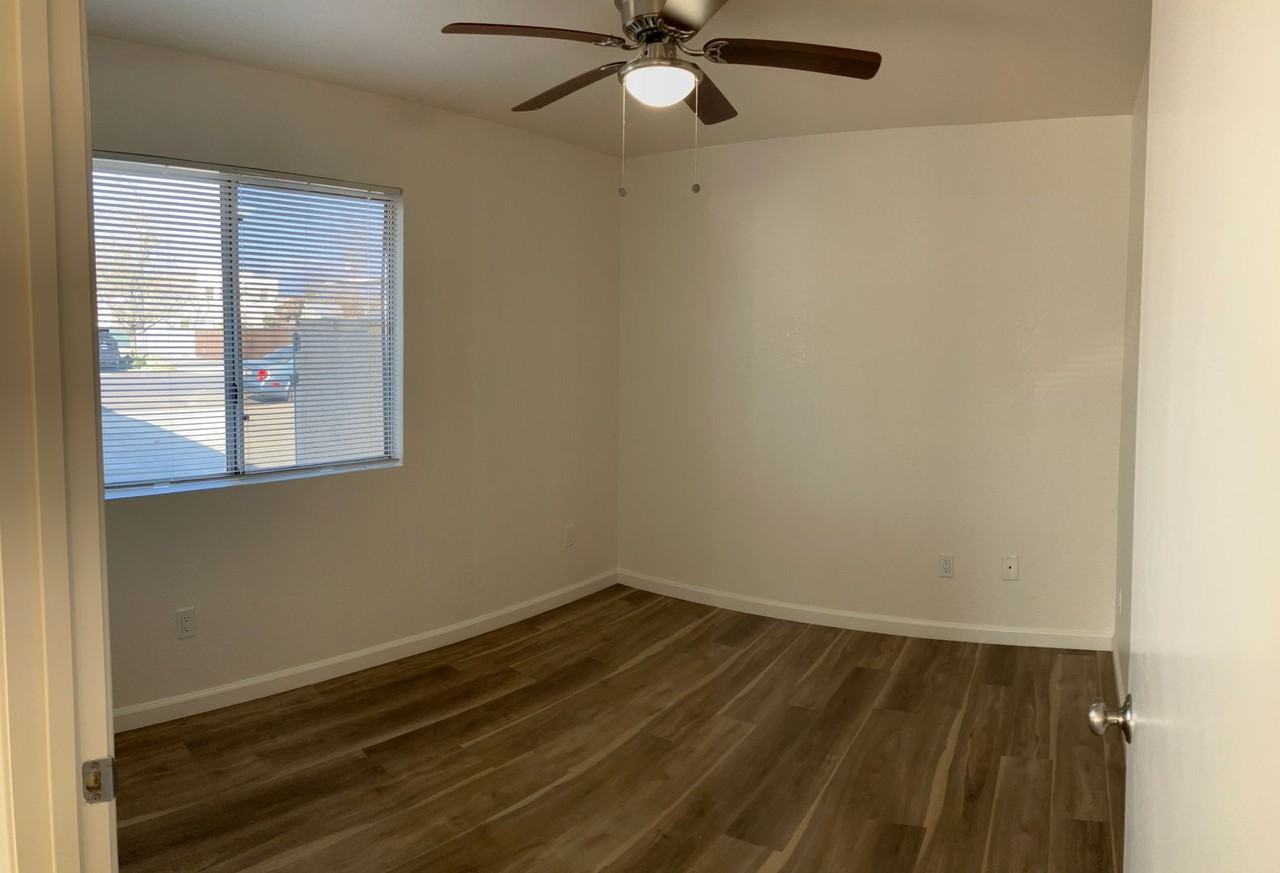 6908 Elm St #6 - Photo 5 of 10