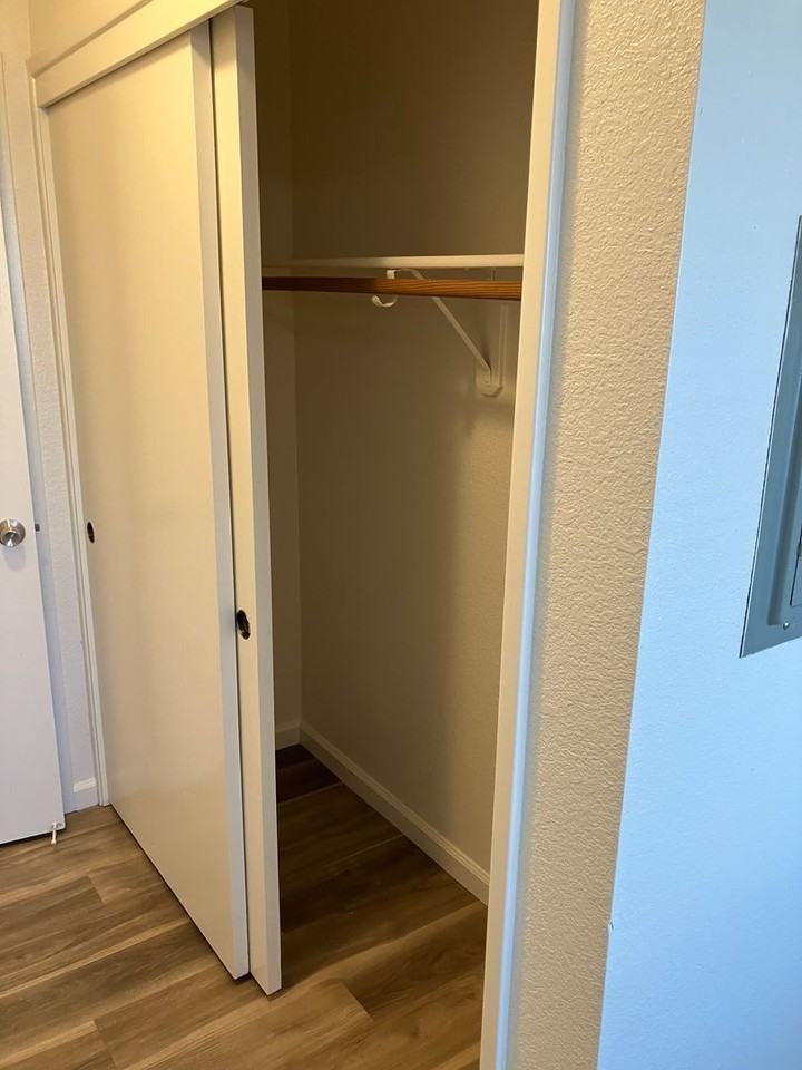 6908 Elm St #6 - Photo 6 of 10