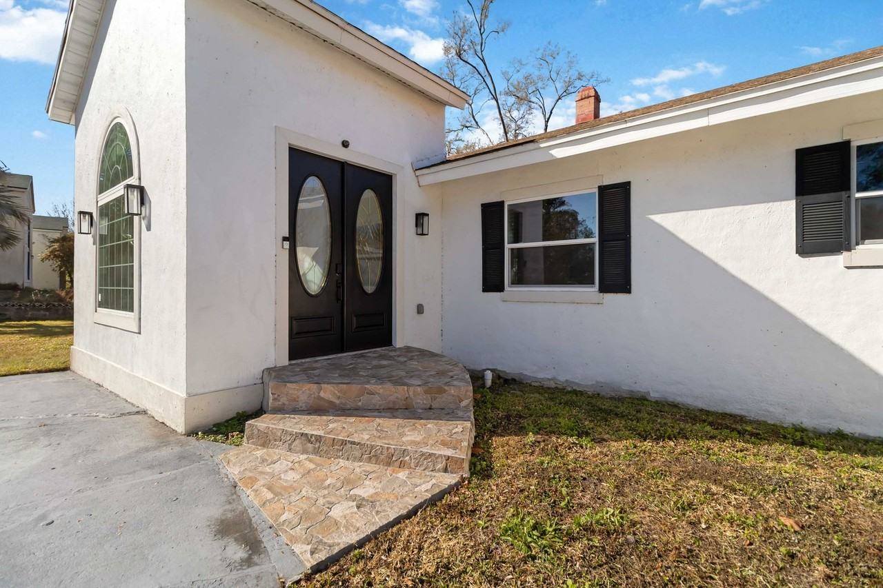 4014 Heatherington Rd - Photo 6 of 28