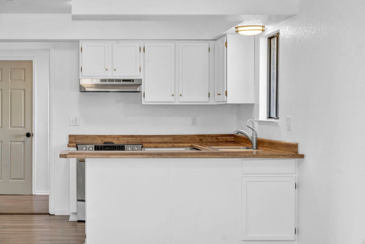 430 Calle De La Plata - Photo 5 of 50