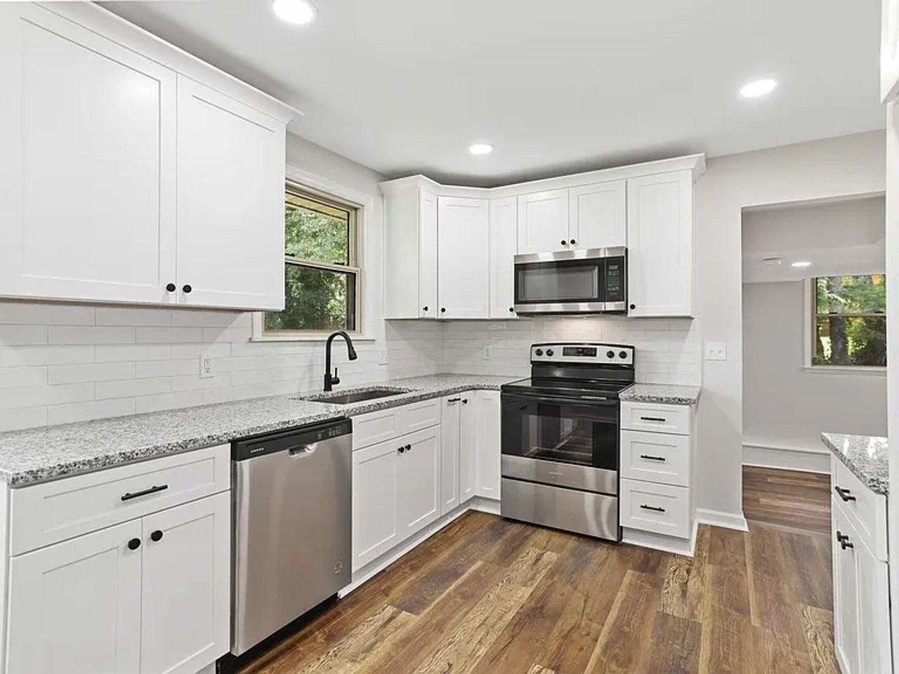 3816 Buena Vista Pike - Photo 4 of 28