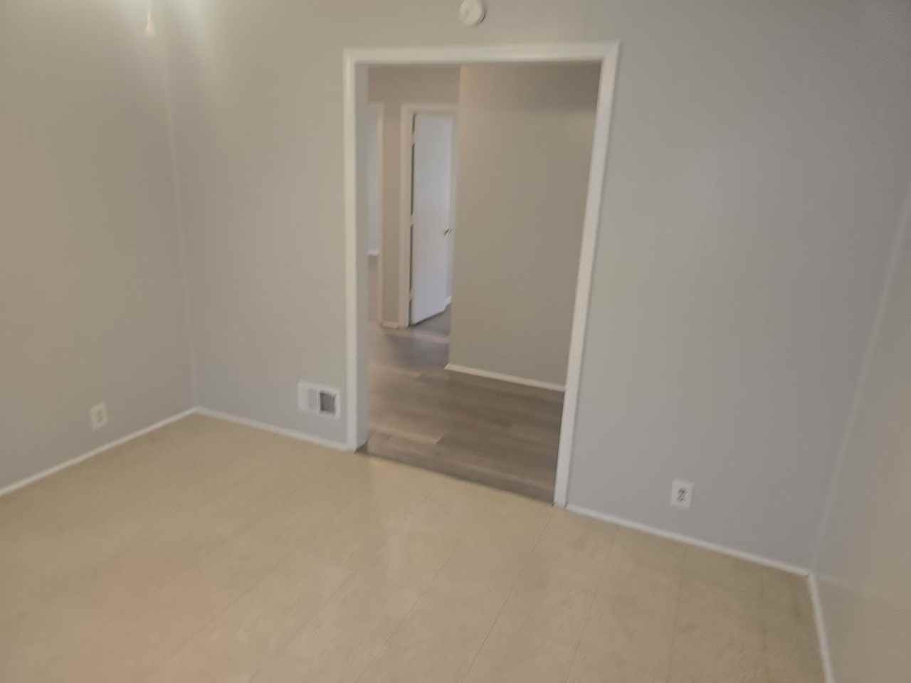 3628 Live Oak St Apt C - Photo 4 of 12