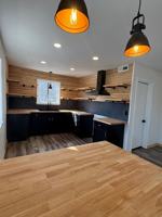 featured image of 502 W Lexington Ave