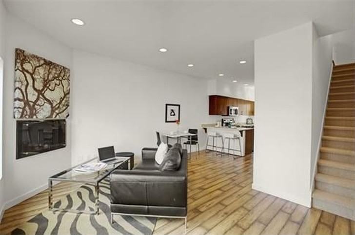 12022 32nd Ave Ne #B - Photo 5 of 15