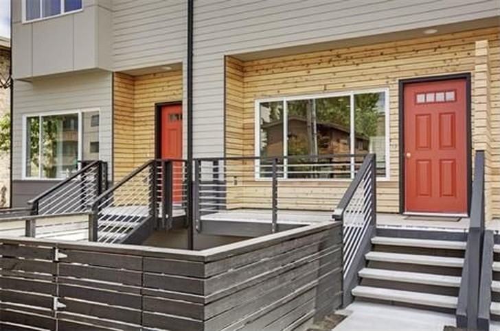 12022 32nd Ave Ne #B - Photo 4 of 15