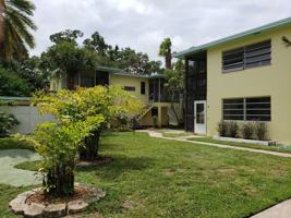 featured image of 5624 Gulfport Blvd S #12