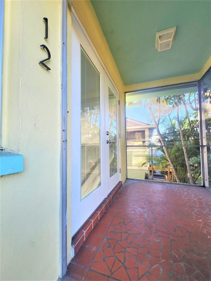 5624 Gulfport Blvd S #12 - Photo 3 of 26