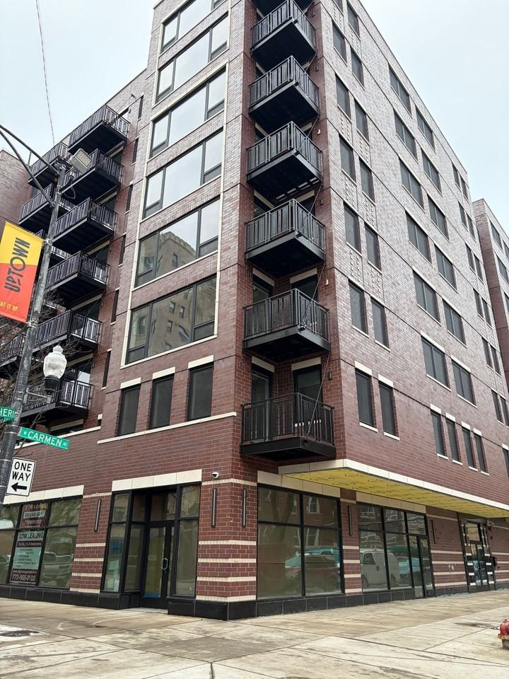 The Carmen - Photo 2 of 18