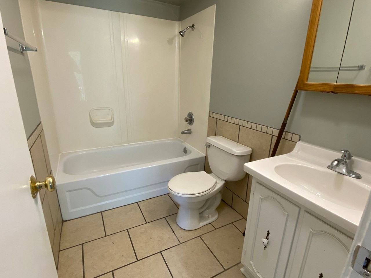 4621-4655 4621-4655 S Acorn Drive  - 4655 S Acorn Drive - Photo 2 of 4