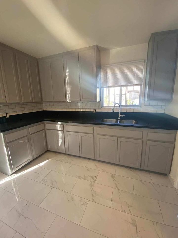 Hummingbird 204 - Photo 6 of 6