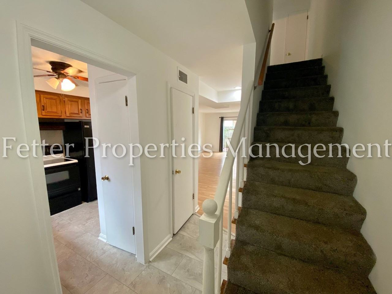 2865 Washington Ave - Photo 3 of 19