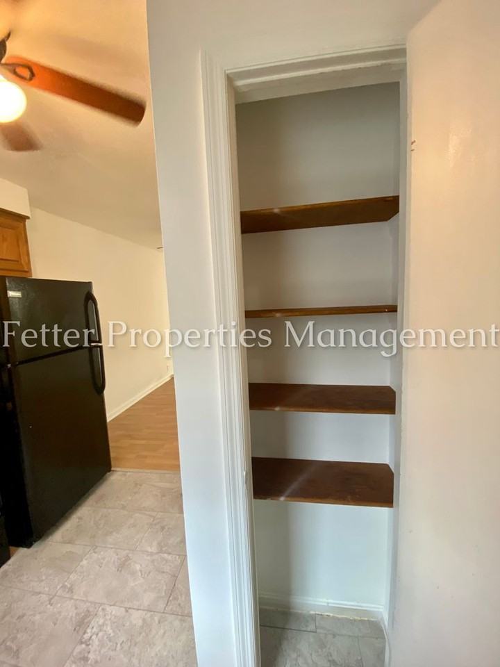 2865 Washington Ave - Photo 5 of 19