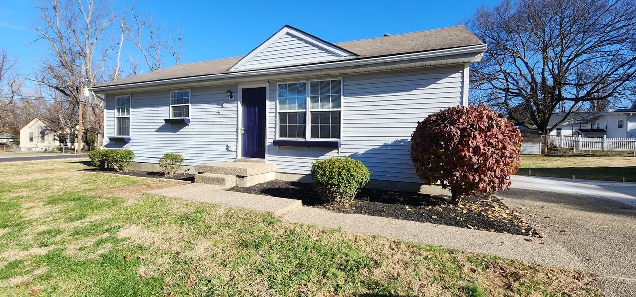 3728 Locust Ave - Photo 2 of 34