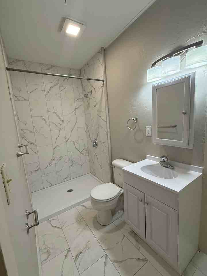 116 N Caddo St - Photo 7 of 34